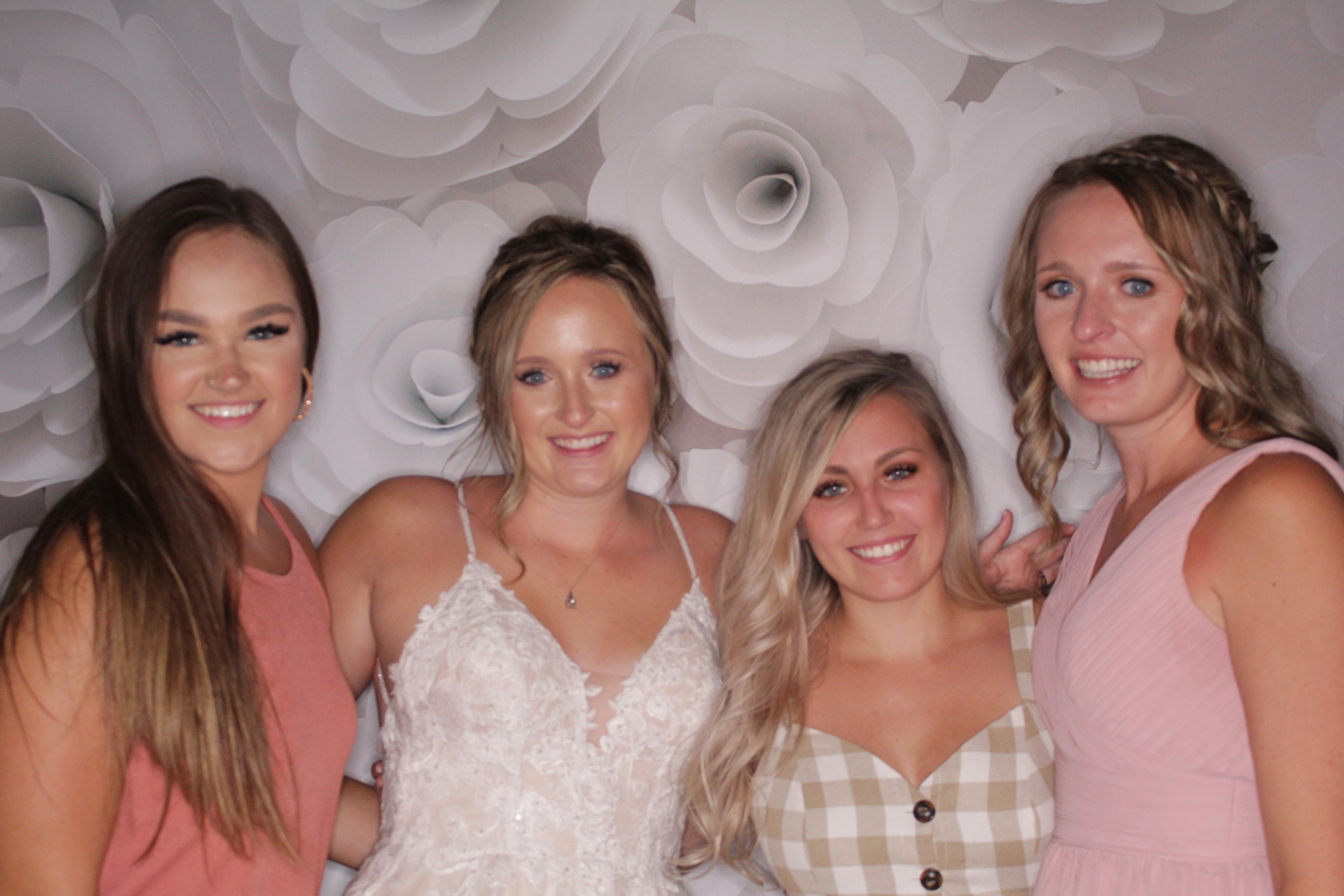 McKenzie & Ryan's Wedding | View more photos from the event at gallery.photoboothbillings.com/u/PhotoBoothBillings/McKenzie-Ryans-Wedding